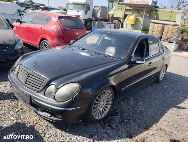 Dezmembrari  Mercedes-Benz E-CLASS (W211)  2002  > 2009 E 320 (211.06