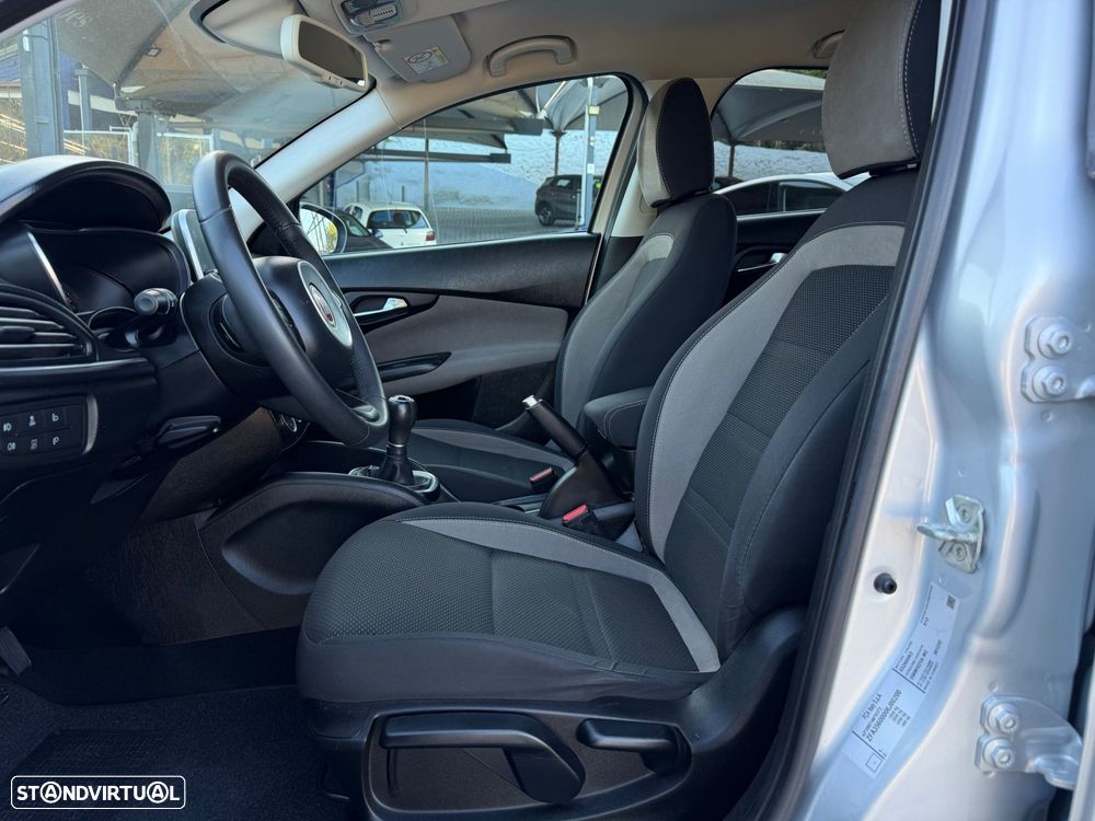 Fiat Tipo Station Wagon 1.3 M-Jet Lounge - 34