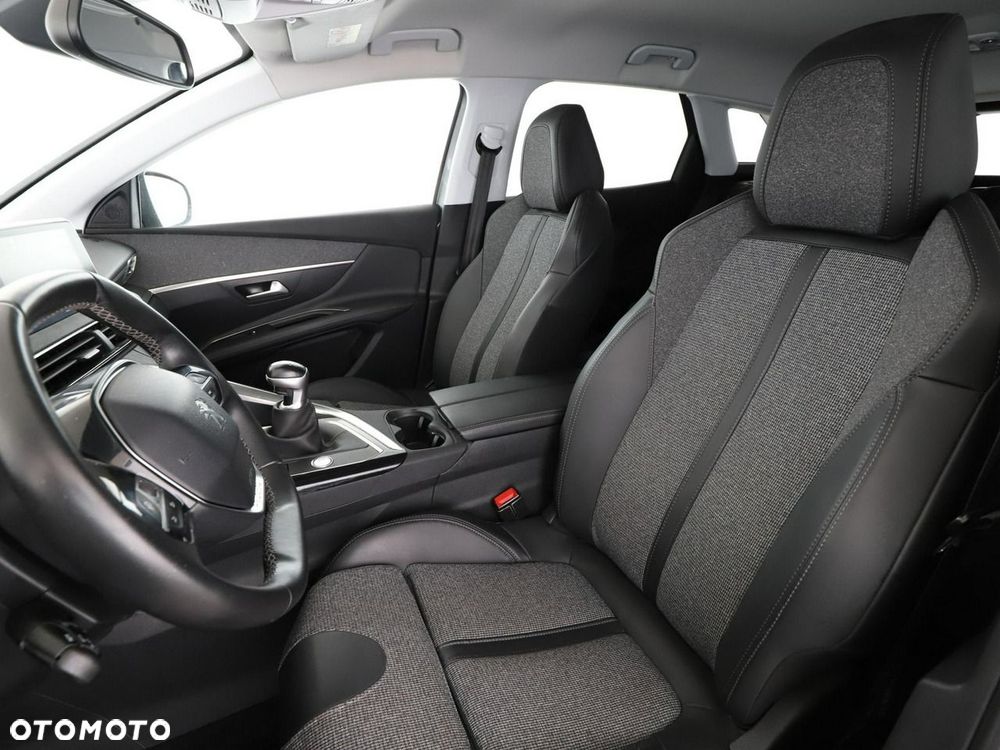 Peugeot 3008 1.2 PureTech Allure Pack S&S - 14
