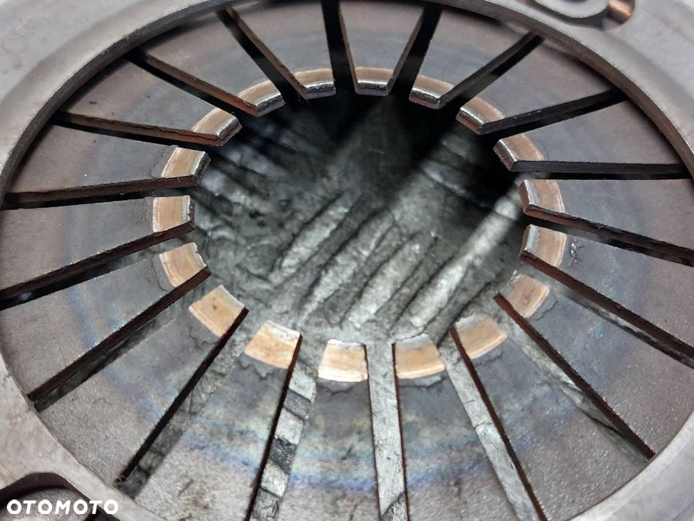 SPRZĘGŁO TARCZA + DOCISK + ŁOŻYSKO OPOROWE NISSAN MICRA K11 1.0 16V - 3