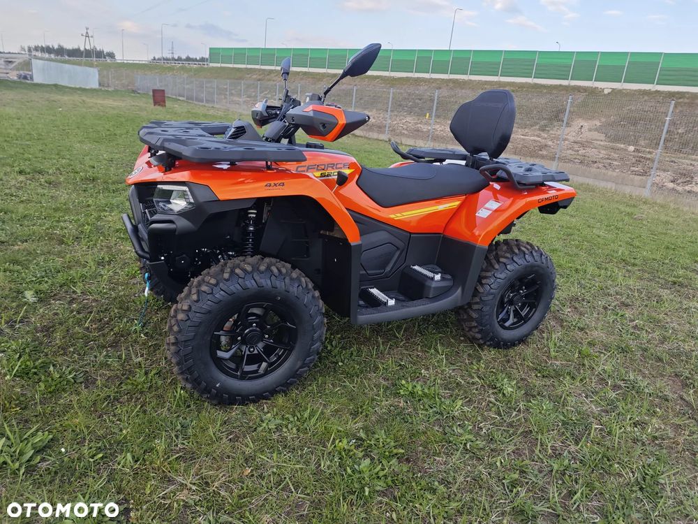 CFMoto CForce - 12