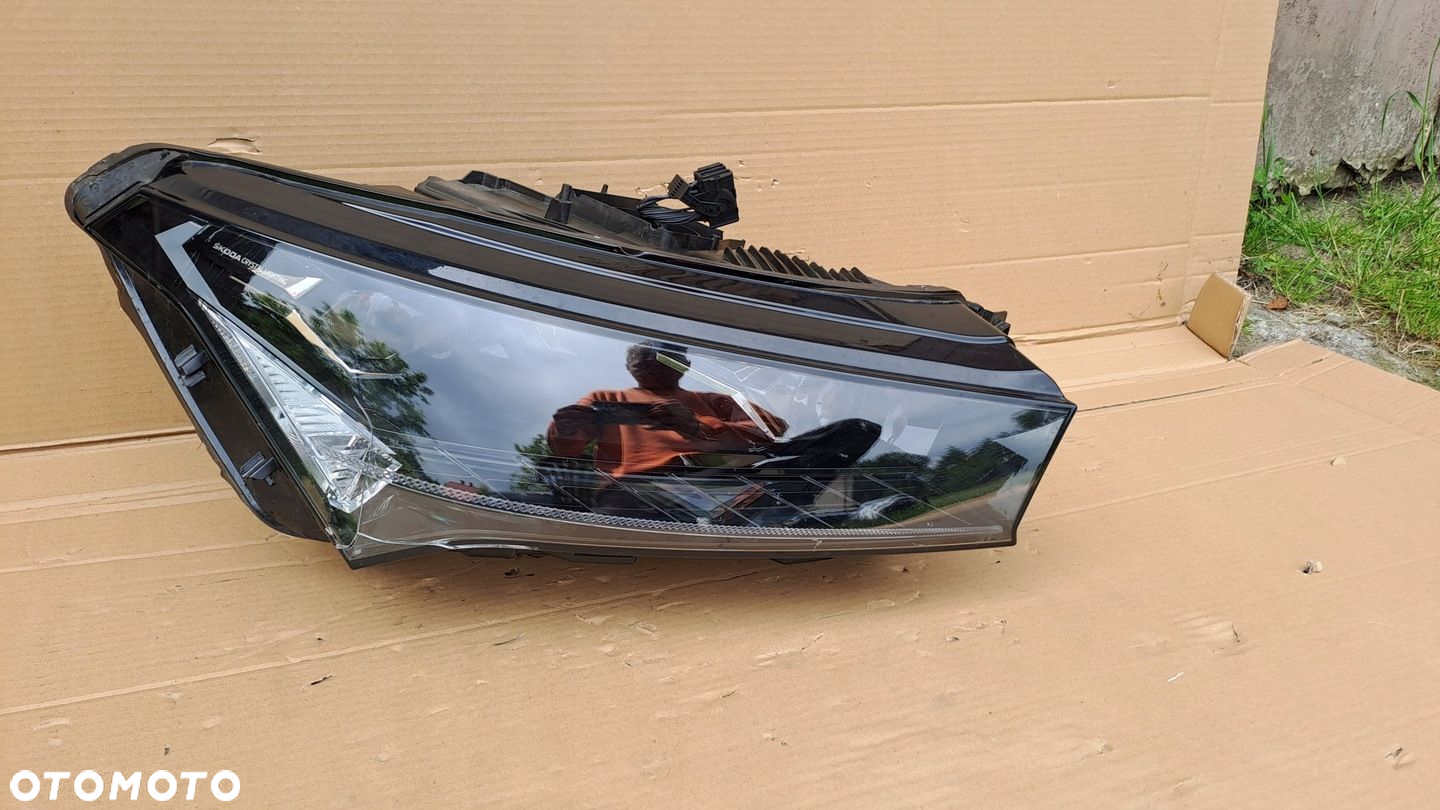 SKODA ENYAQ PRAWY LAMPA FULL LED 5LB941016A UŻYWANA - 2