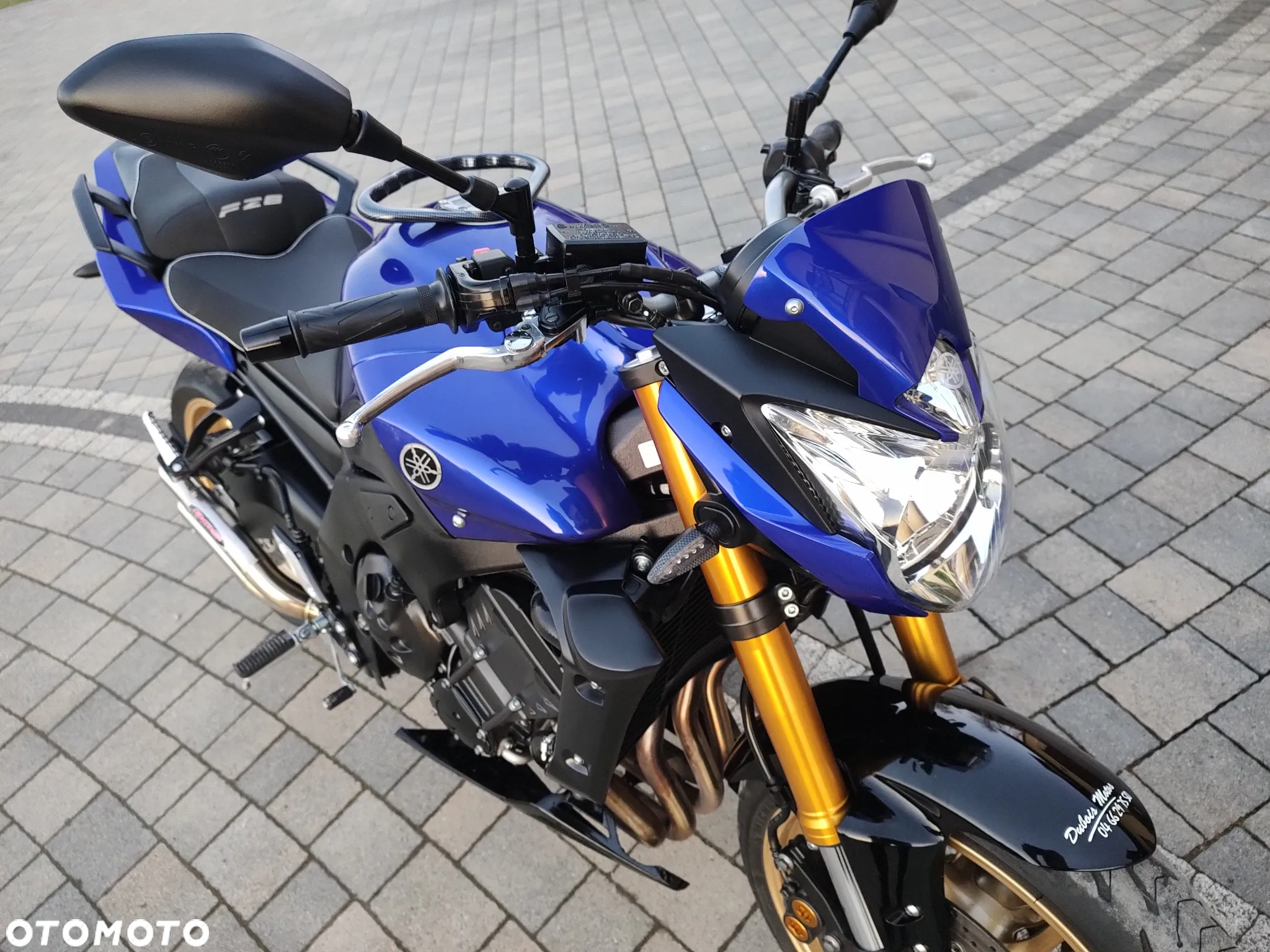 Yamaha FZ8 - 8