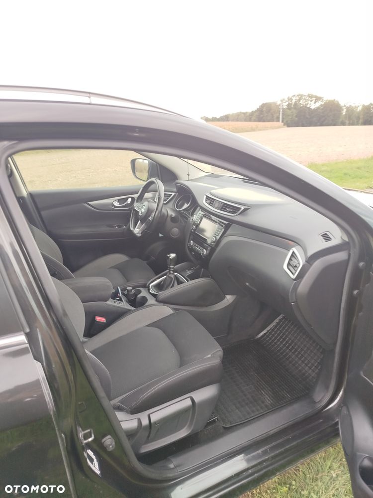 Nissan Qashqai - 11