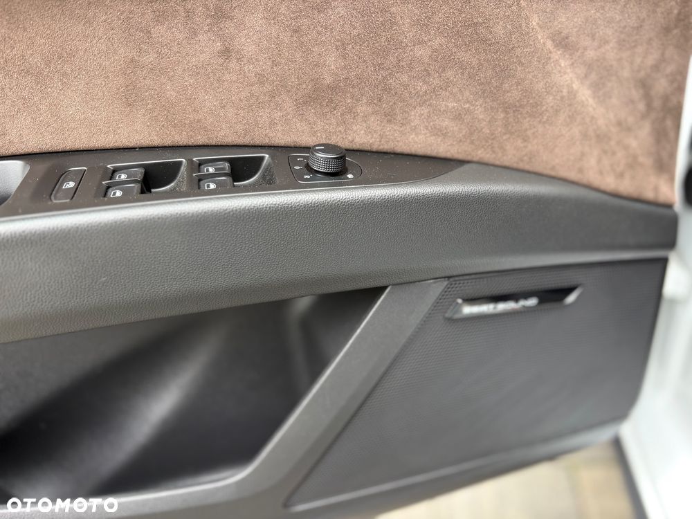 Seat Leon 2.0 TDI DPF Start&Stop DSG XCELLENCE - 27