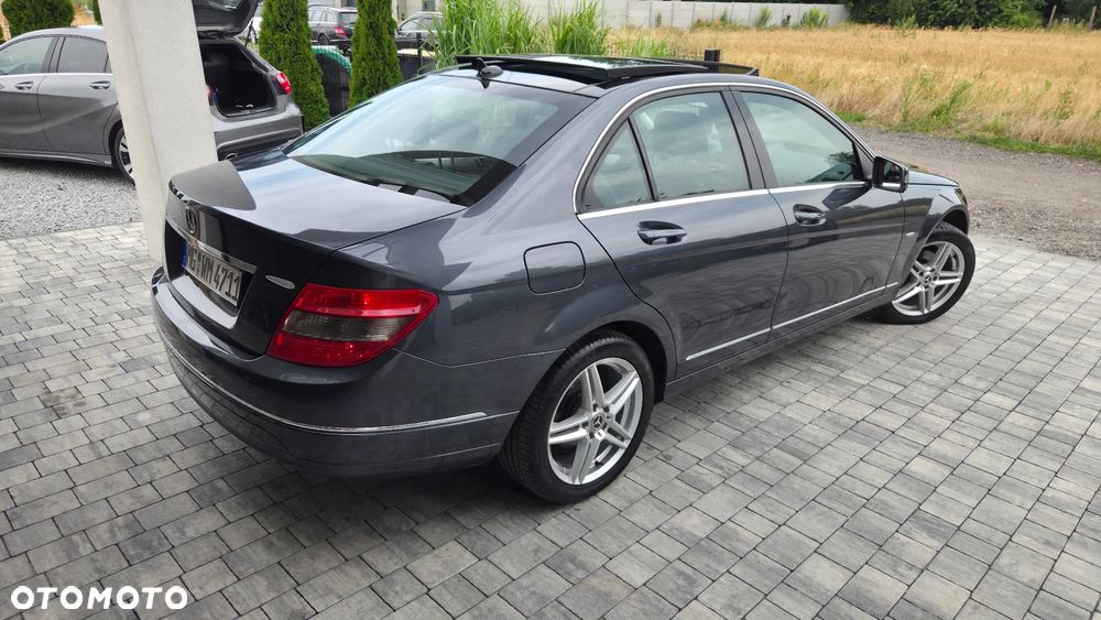 Mercedes-Benz Klasa C - 22