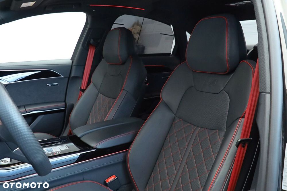 Audi A8 - 25