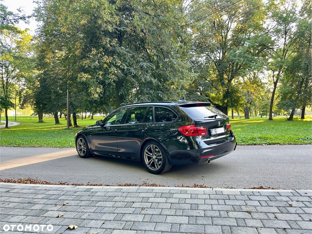 BMW Seria 3 318d M Sport Shadow - 4