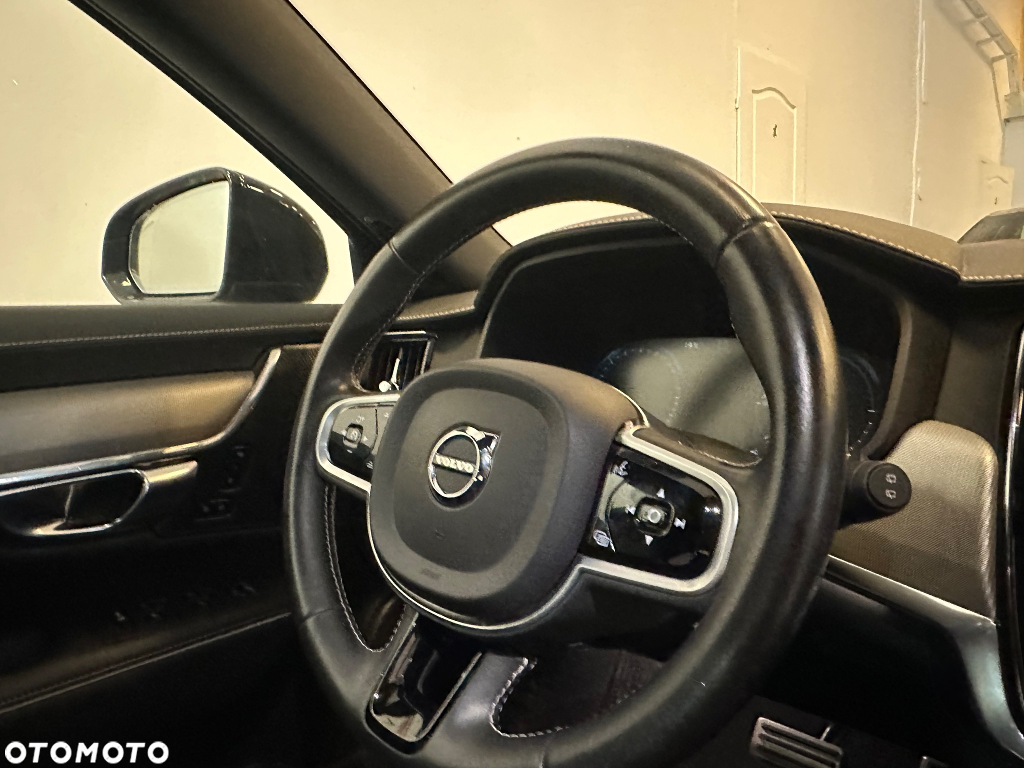 Volvo V90 T6 Recharge AWD Geartronic RDesign - 28