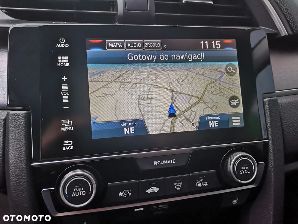 Honda Civic 1.6 i-DTEC Executive Navi - 26