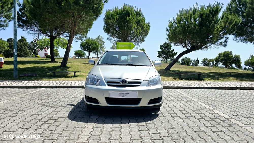 Toyota Corolla 1.4 D-4D Sol - 2
