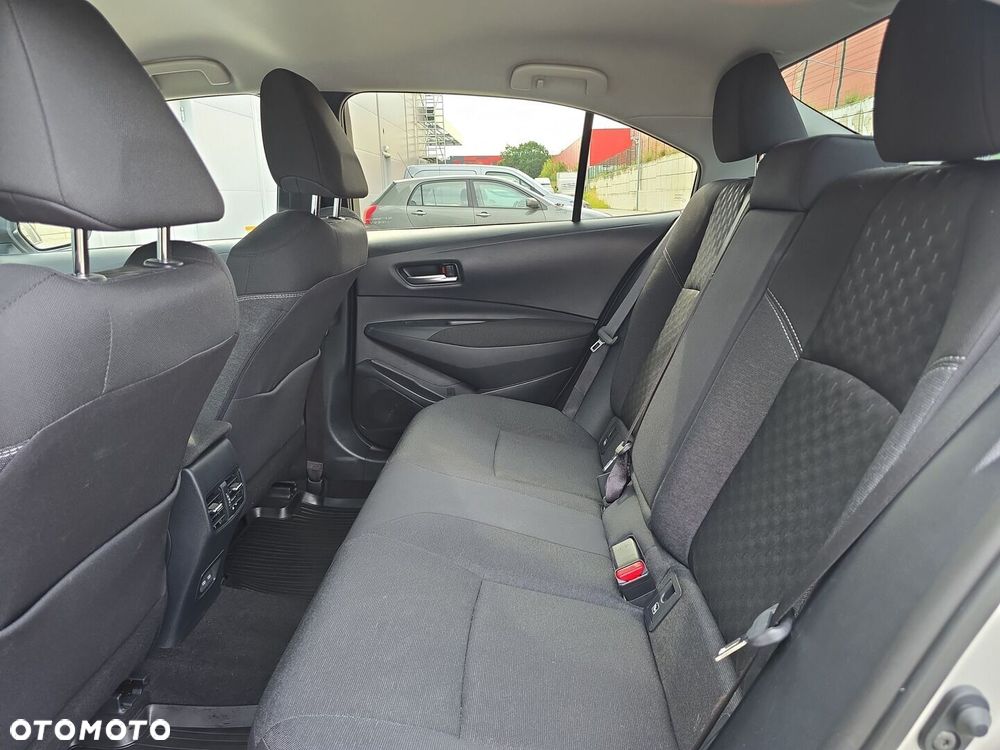 Toyota Corolla 1.8 Hybrid Style - 13