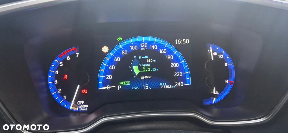 Toyota Corolla 1.8 Hybrid Executive - 17