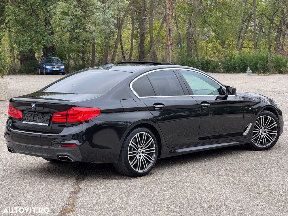 BMW Seria 5 520i Aut. M Sport Edition - 31