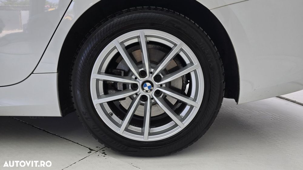 BMW Seria 3 - 22