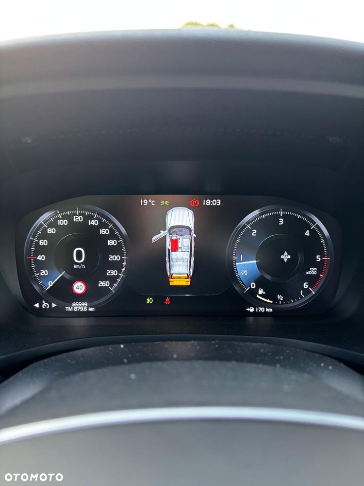 Volvo V60 D3 Drive-E Dynamic Edition (Momentum) - 26