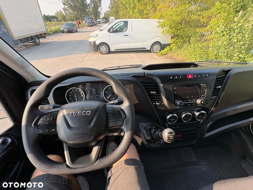 Iveco Daily 35S16, L3H2, Niski przebieg, Bardzo zadbany - 20