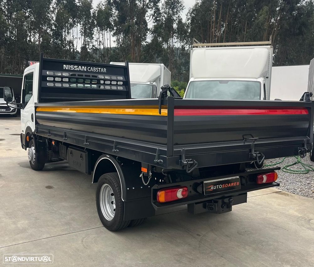 Nissan Cabstar Tri-basculante - 8