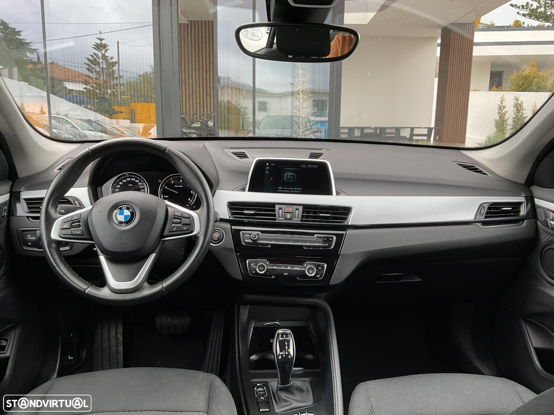 BMW X1 16 d sDrive Auto - 43