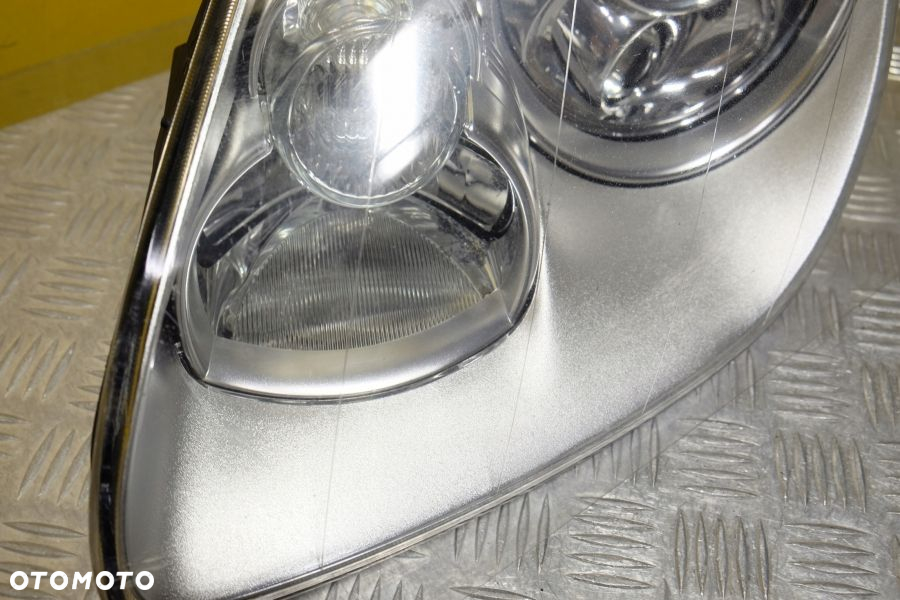 PORSCHE CAYENNE 2003-2006 REFLEKTOR LAMPA XENON EU - 5