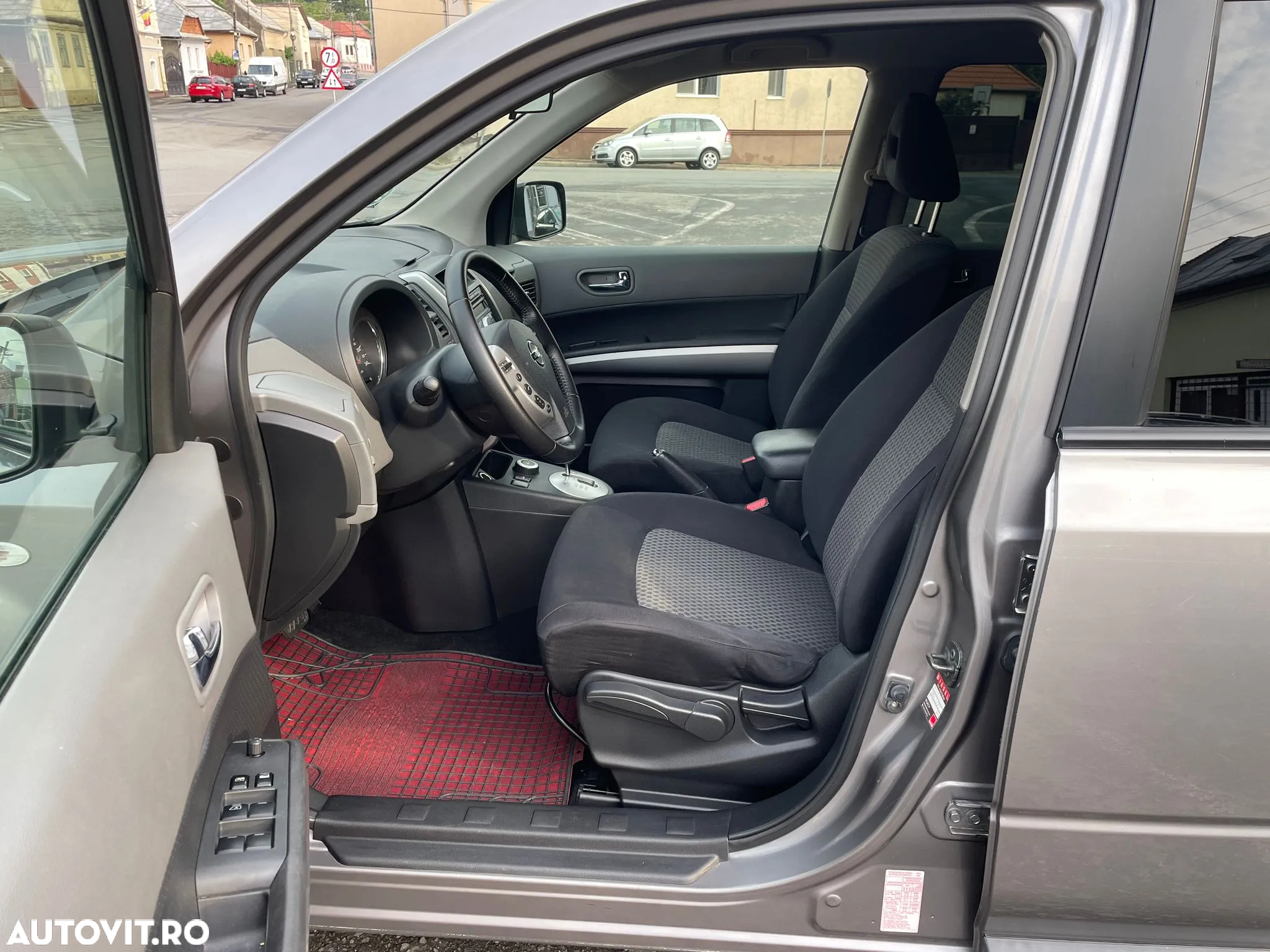 Nissan X-Trail 2.0 dCi 4x4 DPF Automatik Platinum - 4