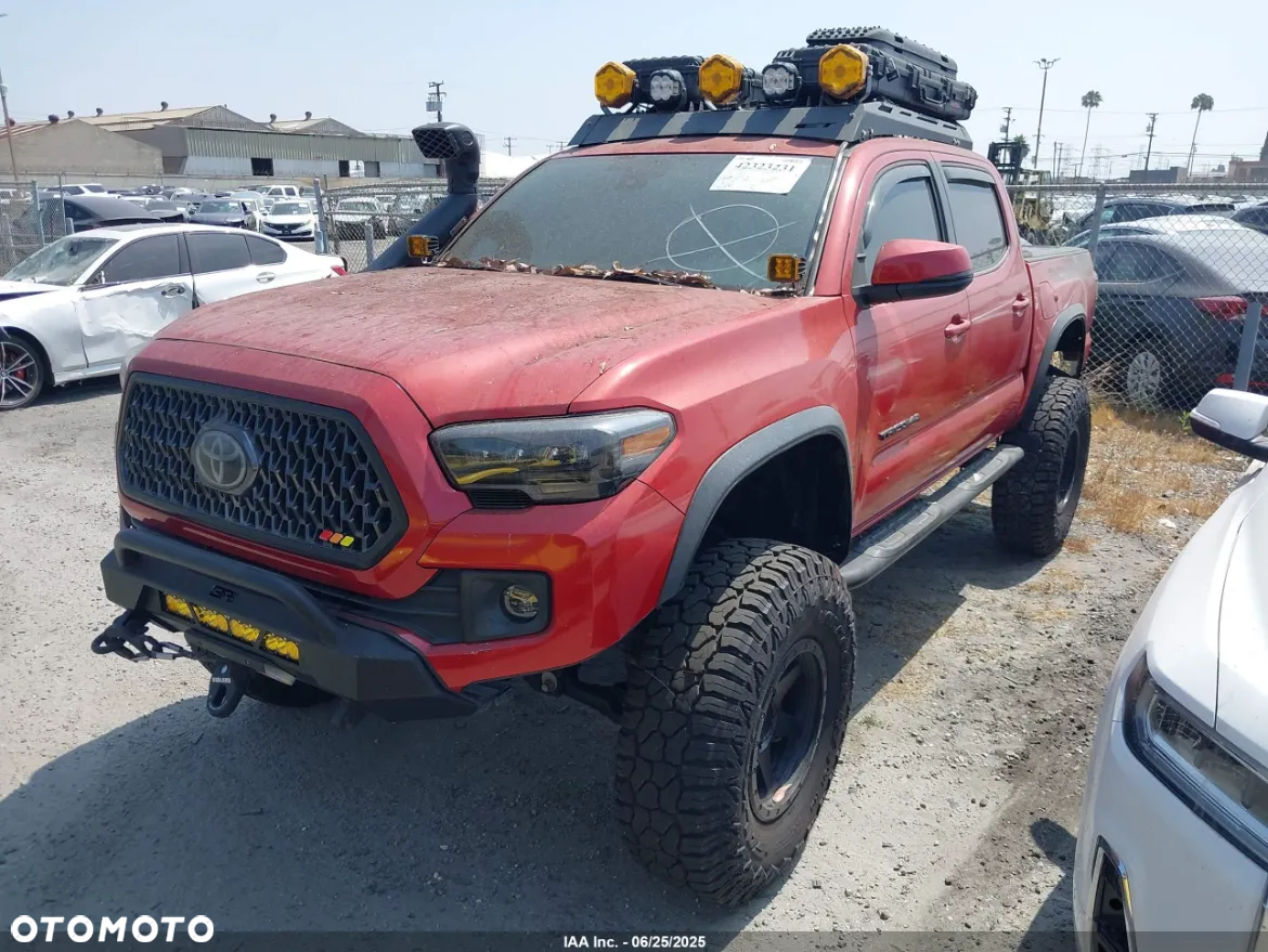 Toyota Tacoma - 2