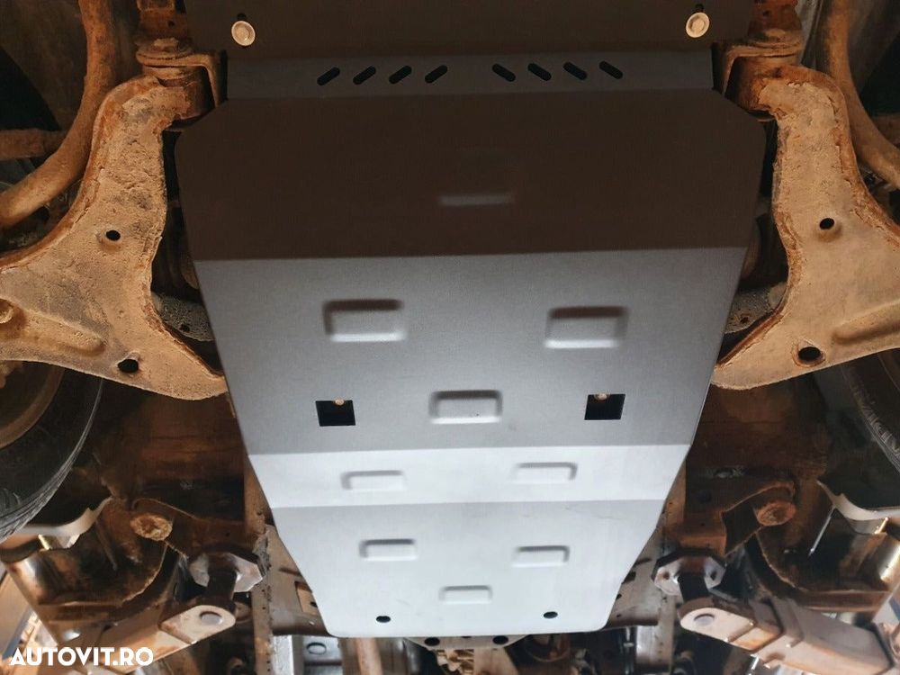 scut motor metalic mitsubishi l200 2015-> - 5