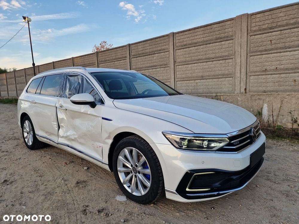 Volkswagen Passat Variant 1.4 TSI Plug-In-Hybrid DSG GTE - 39