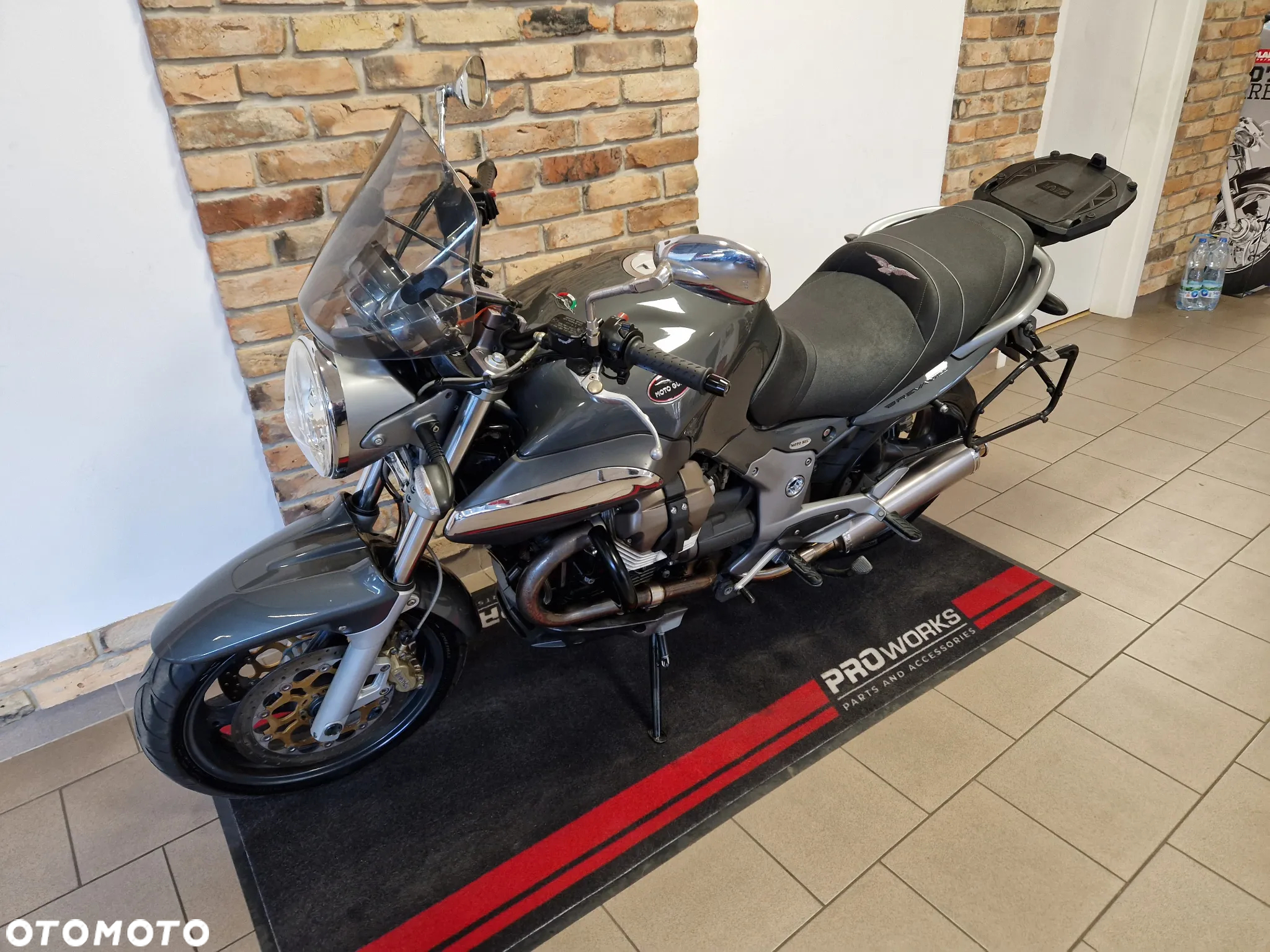 Moto Guzzi Breva - 4