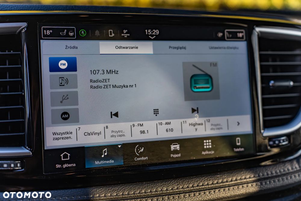 Chrysler Pacifica - 27