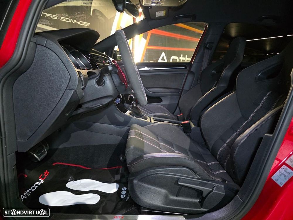 VW Golf GTI Clubsport DSG - 12