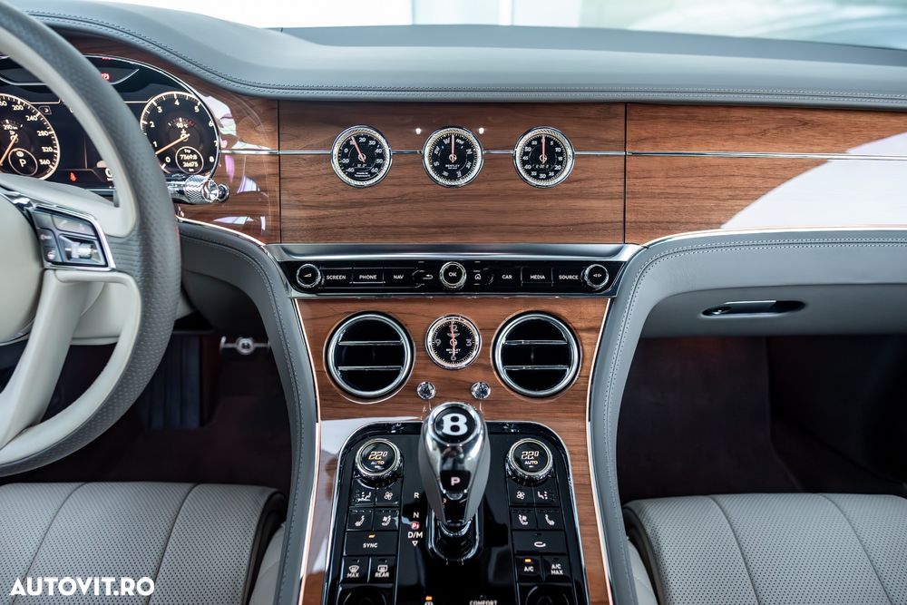 Bentley Continental V8 - 16