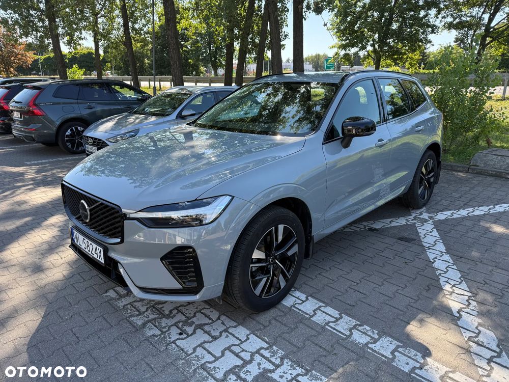 Volvo XC 60 B5 B AWD Plus Dark - 1