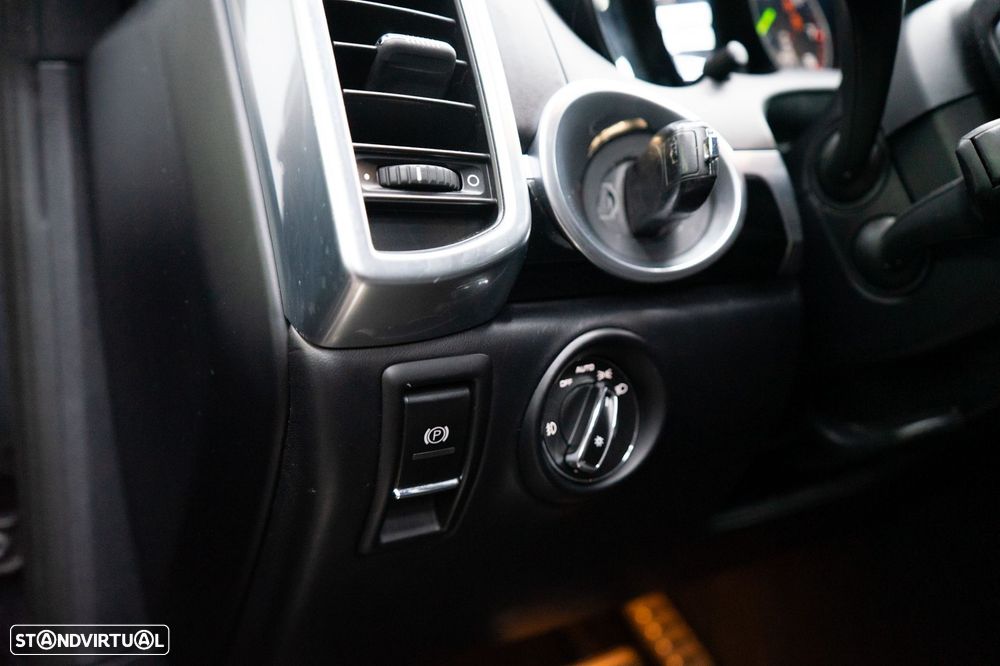 Porsche Cayenne S E-Hybrid Platinum Edition - 24