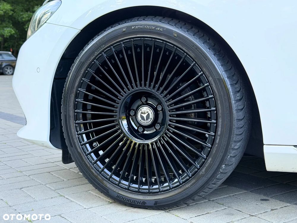 Mercedes-Benz Klasa E 200 d 9G-TRONIC - 12