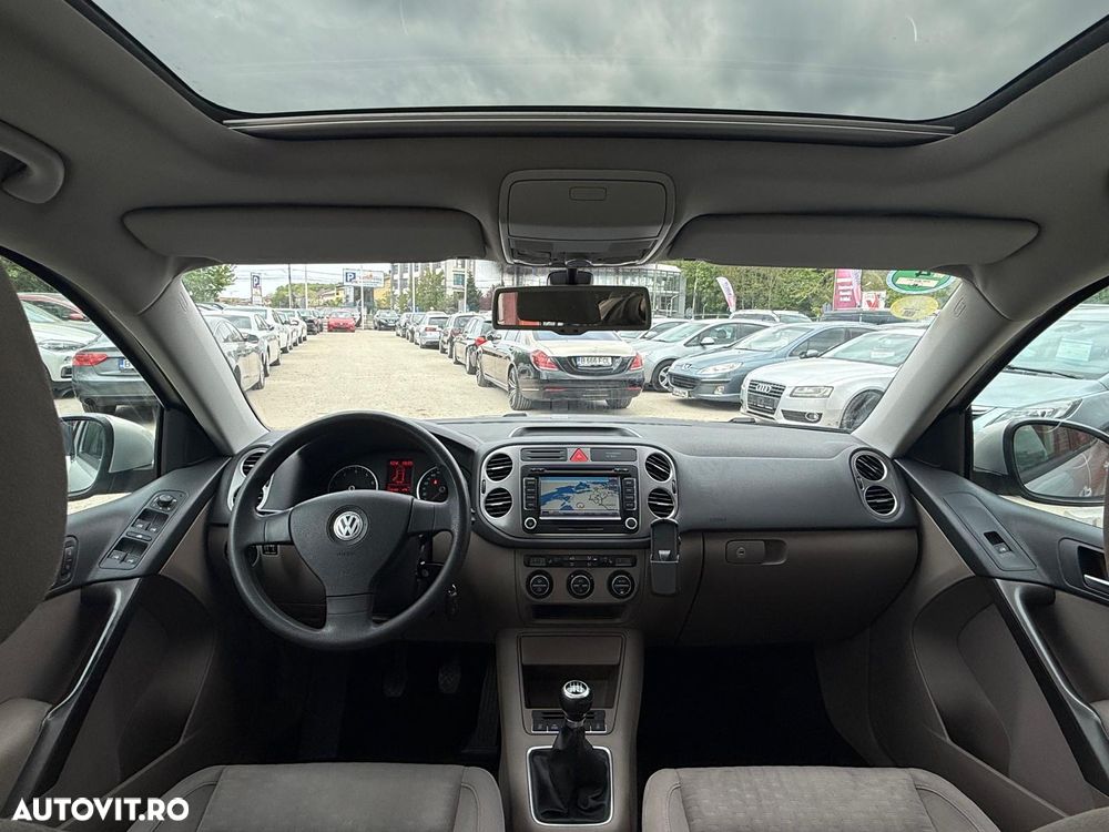 Volkswagen Tiguan - 21