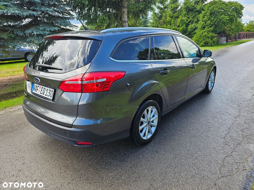 Ford Focus - 27