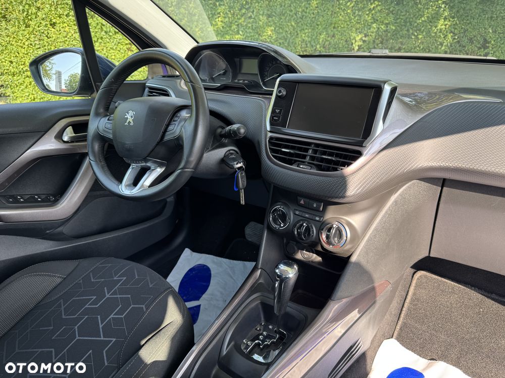 Peugeot 2008 - 14