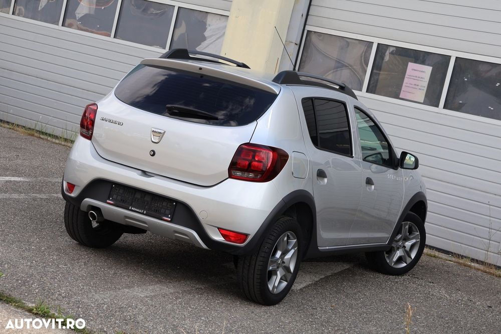 Dacia Sandero 0.9 TCe Laureate - 7