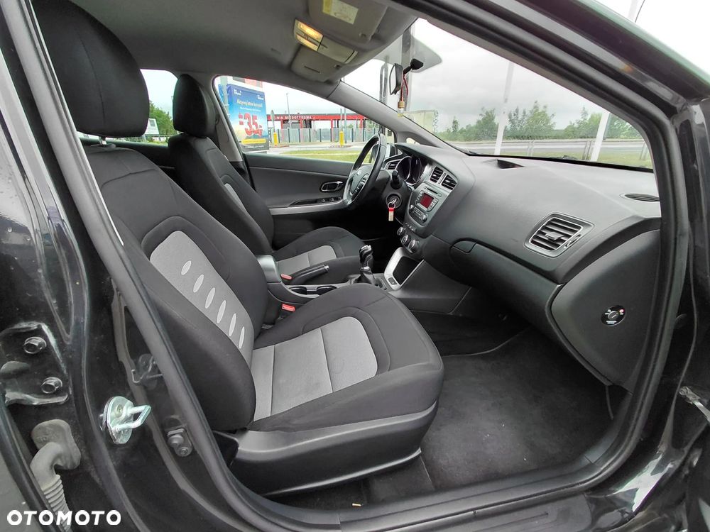Kia Ceed 1.6 CRDi L - 22