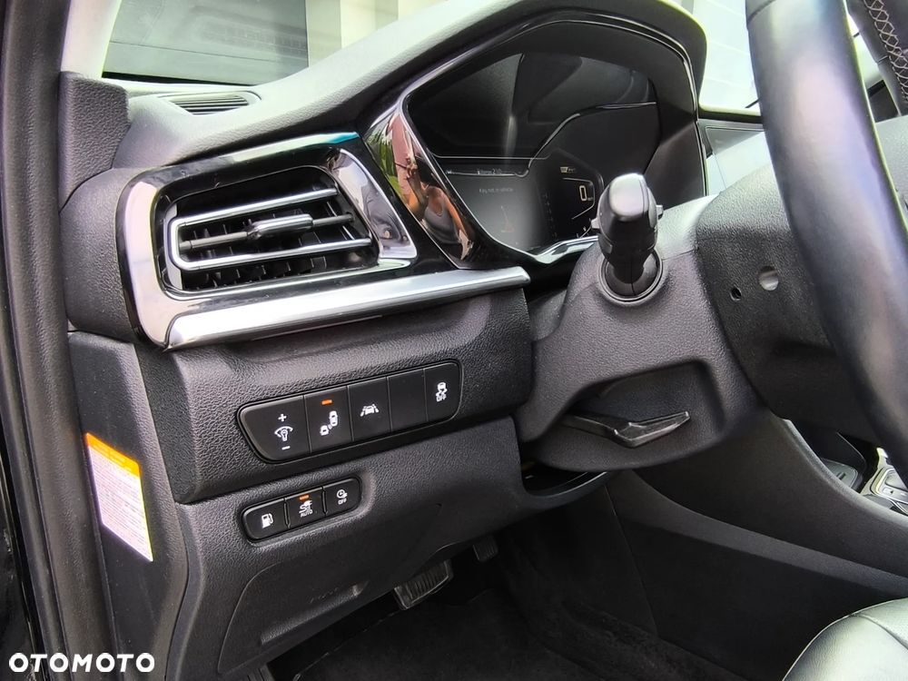 Kia Niro - 24