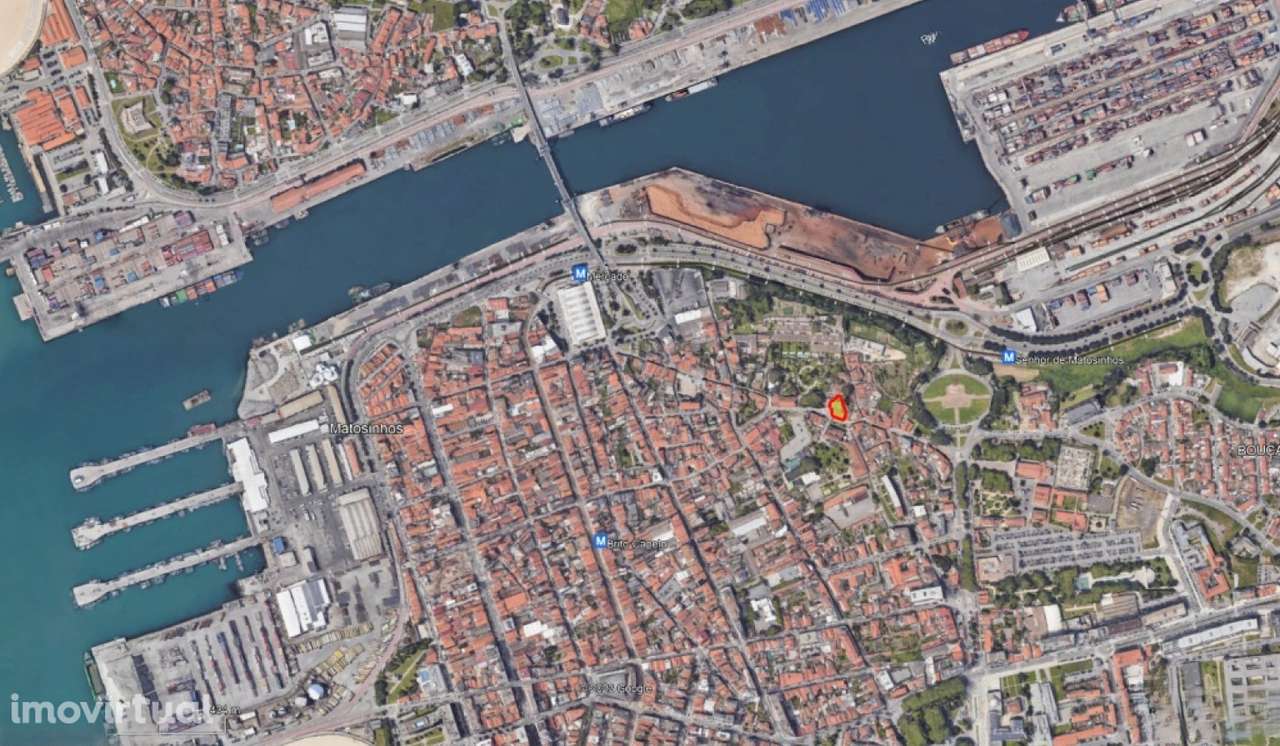 Casa Senhorial na Zona Histórica de Matosinhos | Junto ao Metro - Grande imagem: 4/23