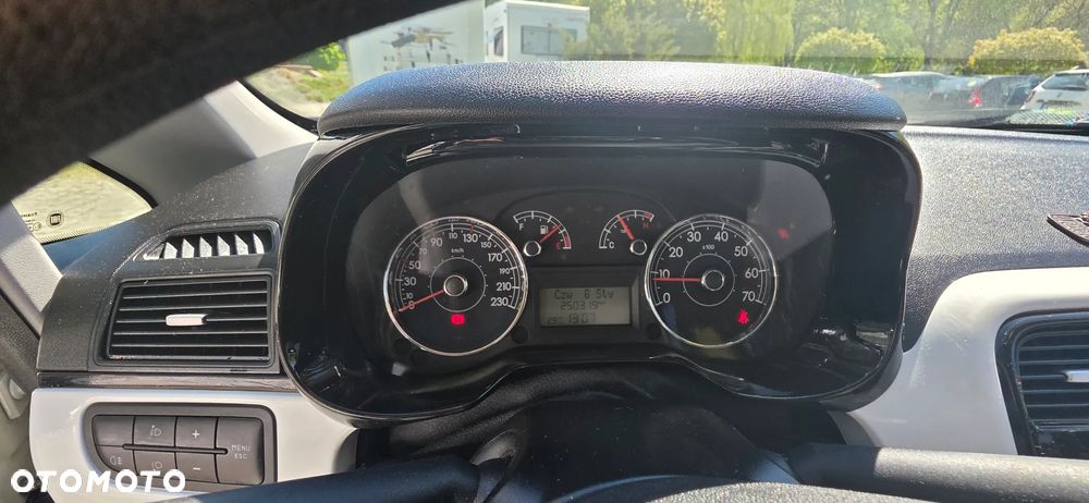 Fiat Punto 2012 - 11
