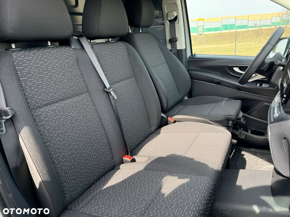Mercedes-Benz Vito - 15