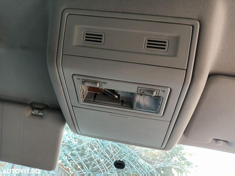 Dezmembrari  VW SHARAN (7M)  1995  > 2010 2.0 TDI Motorina - 32