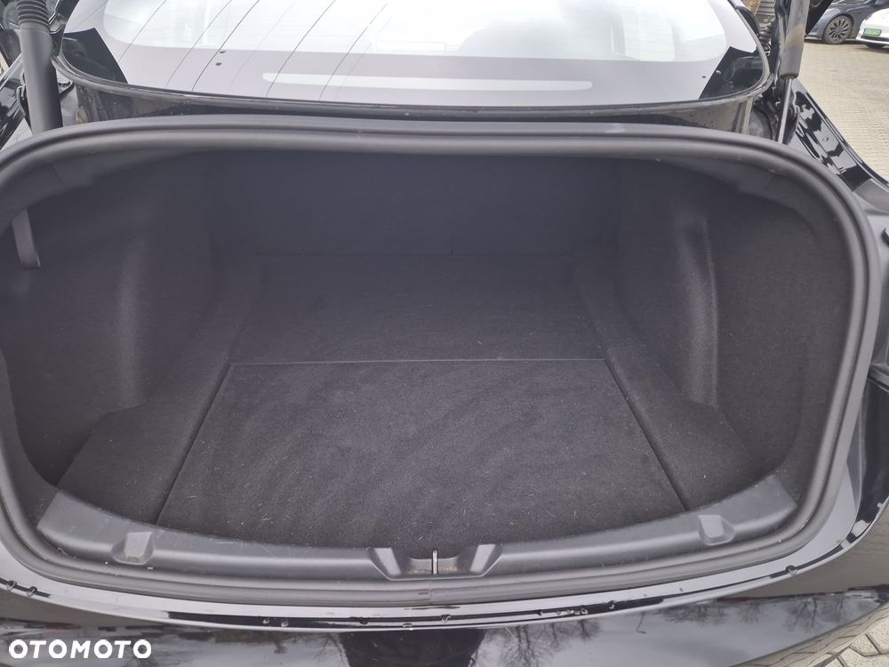 Tesla Model 3 Long Range AWD - 14