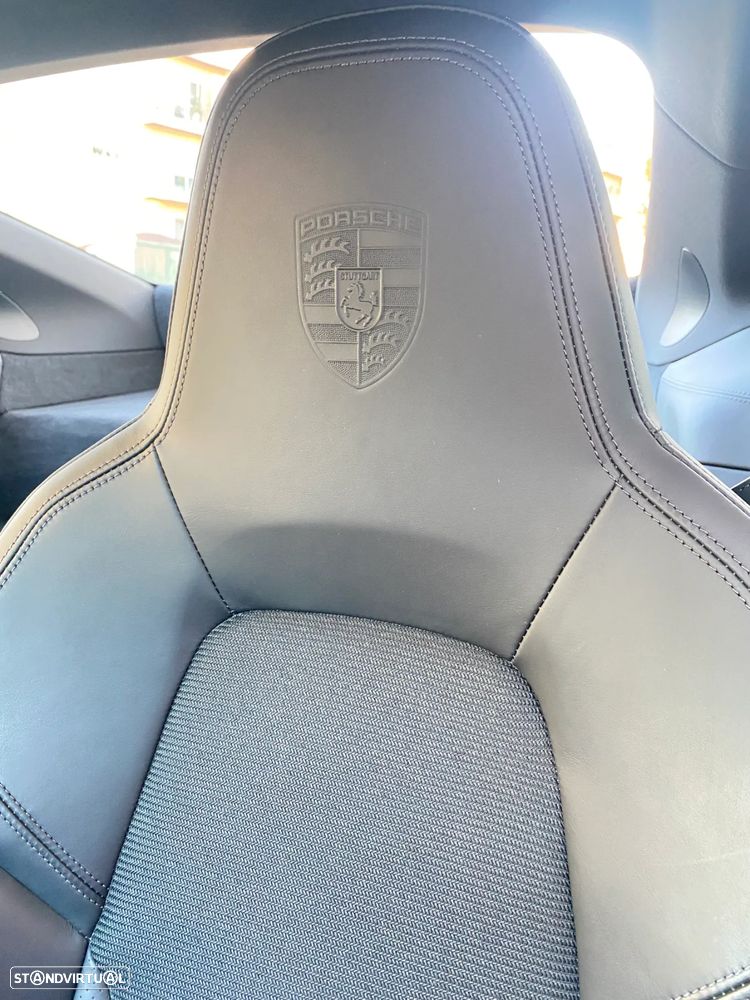 Porsche 911 (992) GT3 Touring Package PDK - 24