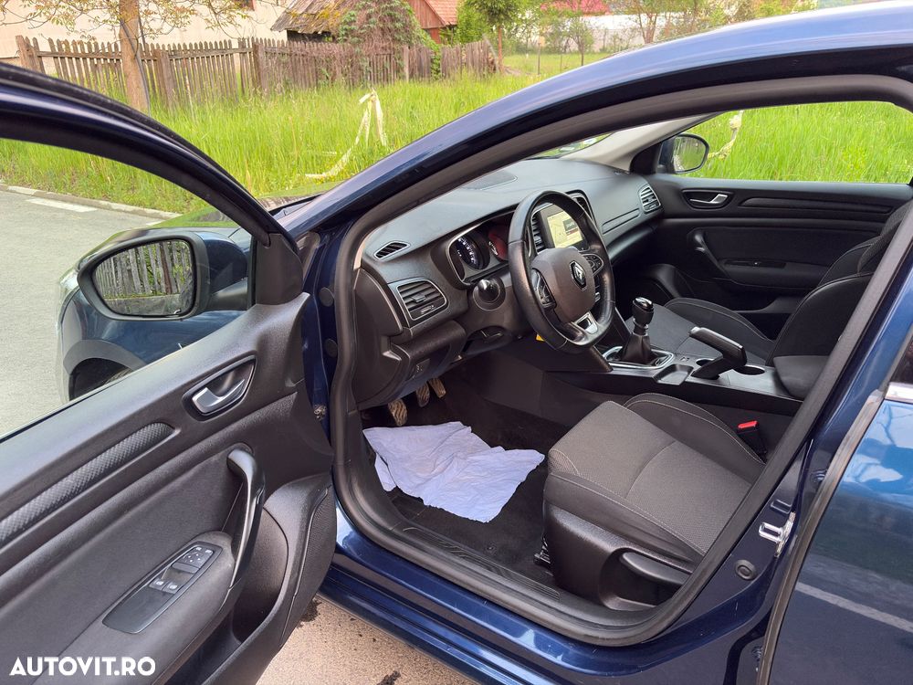 Renault Megane - 10