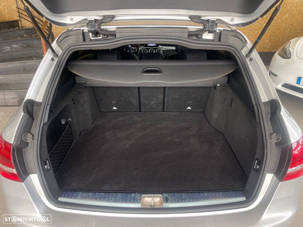 Mercedes-Benz C 300 h AMG Line - 8