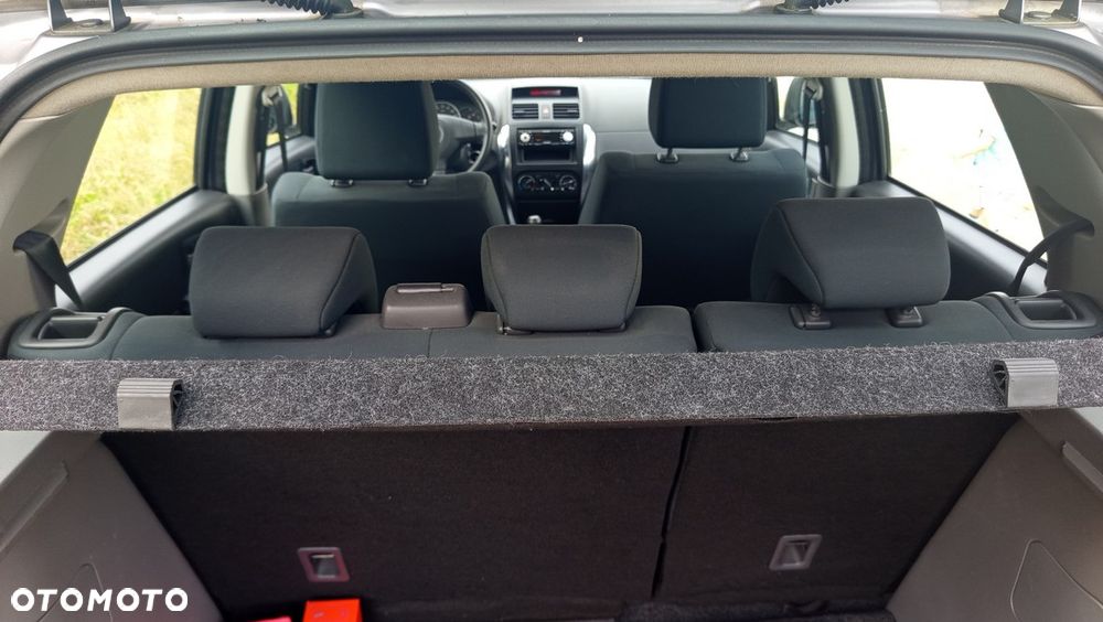 Suzuki SX4 1.5 - 20